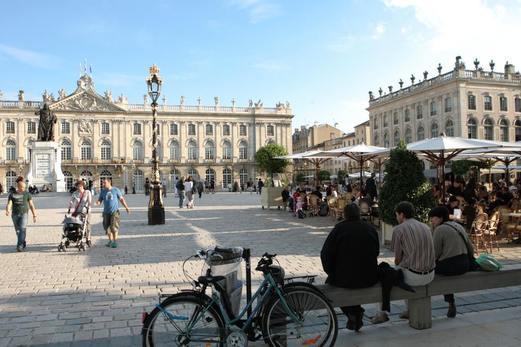 Les Suites De Catherine, La Si Calme Nancy Exterior foto